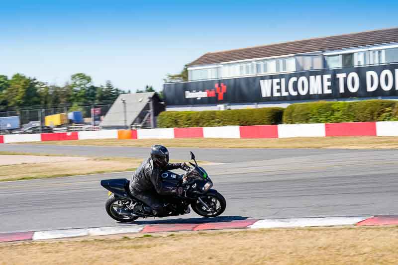 donington no limits trackday;donington park photographs;donington trackday photographs;no limits trackdays;peter wileman photography;trackday digital images;trackday photos